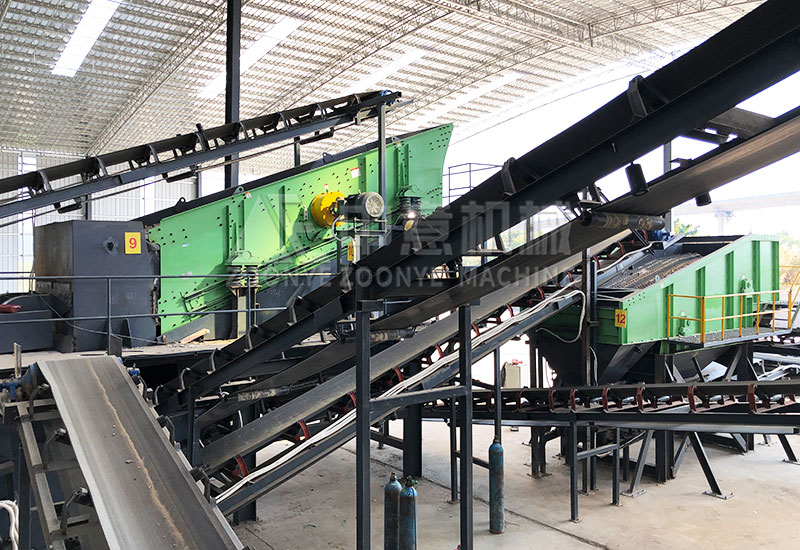 Decoration garbage sorting machine